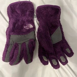 North Face fuzzy gloves